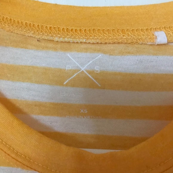 Basic tee - Picture 2 of 3